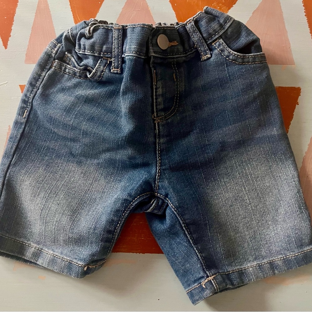 Children’s Place 18-24 Mo Jean Shorts Midi Mi-Long Adj Waist Medium Wash